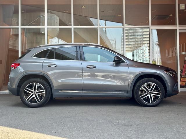 ＧＬＡクラス ＧＬＡ２００ｄ　４マチック　レザーエクスクルーシブＰＫＧ　アドバンスドＰＫＧ　ナビゲーションＰＫＧ　レーダーセーフティＰＫＧ　パノラミックスライディングルーフ　ＨＵＤ　３６０°カメラ　黒革　シートヒーター　ワンオーナー　ドラレコ（63枚目）