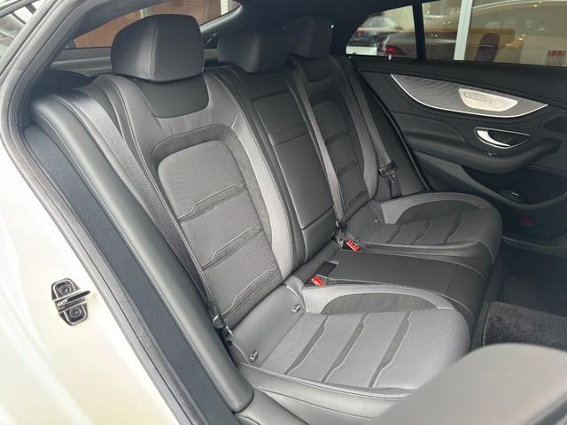 ＧＴ ４ドアクーペ ５３　４マチック＋　ＡＭＧダイナミックプラスＰＫＧ　フルレザー仕様　レーダーセーフティＰＫＧ　ＨＵＤ　Ｂｕｒｍｅｓｔｅｒ　３６０°カメラ　黒半革　エアシート　シートヒーター　２１インチＡＷ　イエローブレーキキャリパー（55枚目）