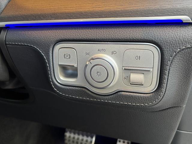 ＧＬＳ ＧＬＳ４５０ｄ　４マチック　ＡＭＧラインパッケージ　レーダーセーフティＰＫＧ　パノラミックスライディングルーフ　ＨＵＤ　Ｂｕｒｍｅｓｔｅｒ　黒革　エアシート　シートヒーター　マルチビームＬＥＤ　２２インチＡＷ　デジタルインナーミラー　ワンオーナー（39枚目）