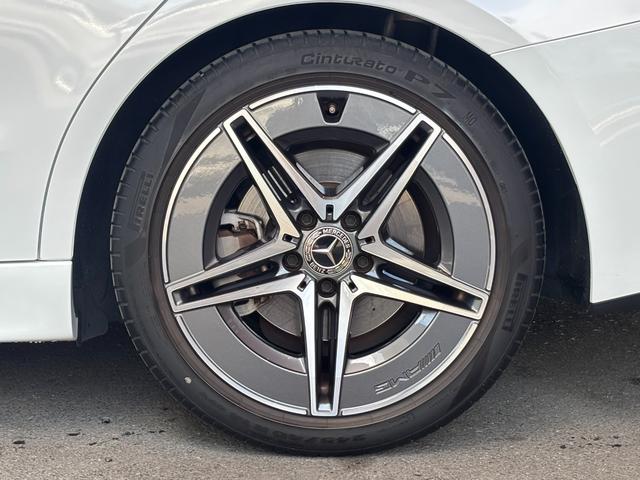 Ｃクラスステーションワゴン Ｃ２２０ｄ　ワゴンアバンギャルド　ＡＭＧライン　レザーエクスクルーシブＰＫＧ　ベーシックＰＫＧ　レーダーセーフティＰＫＧ　パノラミックスライディングルーフ　ＨＵＤ　ＭＢＵＸ　全方位カメラ　赤黒革　シートヒーター　パワーシート　ＬＥＤ　ワンオーナー（77枚目）