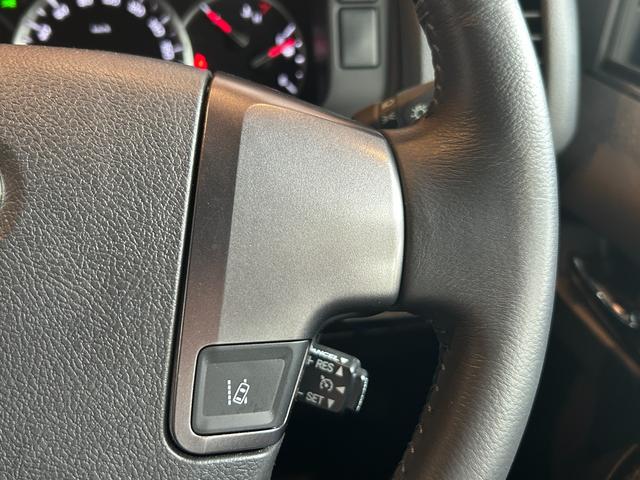 ハイエースバン スーパーGL ダークプライムII 衝突軽減システム LKA 社外ナビ バックカメラ 両側パワースライド LEDヘッドライト 社外LEDテールランプ フロントバンパーガード 17インチAWラギッドテレーンタイヤ 社外ベッドキット ETC(28枚目)