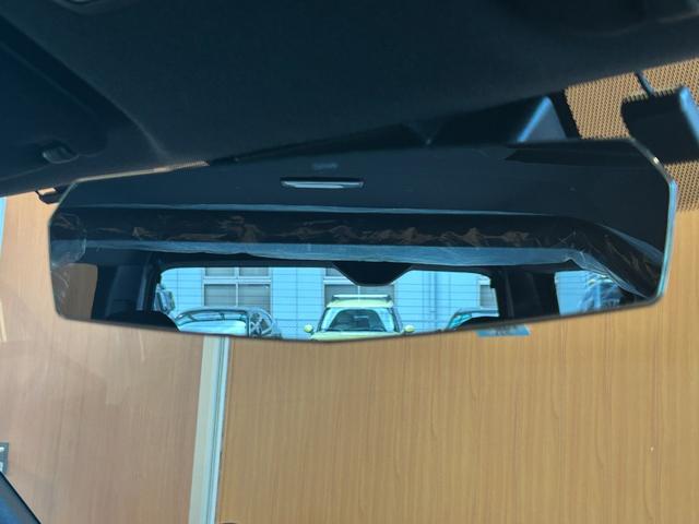 ハイエースバン スーパーGL ダークプライムII 衝突軽減システム LKA 社外ナビ バックカメラ 両側パワースライド LEDヘッドライト 社外LEDテールランプ フロントバンパーガード 17インチAWラギッドテレーンタイヤ 社外ベッドキット ETC(39枚目)