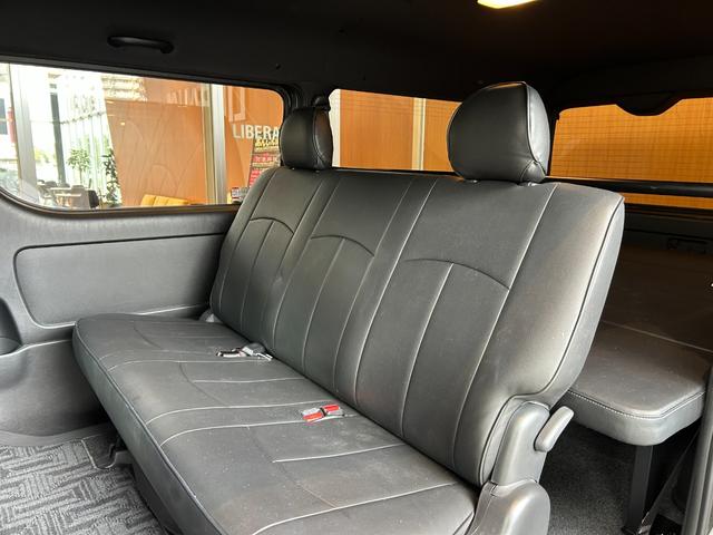 ハイエースバン スーパーGL ダークプライムII 衝突軽減システム LKA 社外ナビ バックカメラ 両側パワースライド LEDヘッドライト 社外LEDテールランプ フロントバンパーガード 17インチAWラギッドテレーンタイヤ 社外ベッドキット ETC(48枚目)