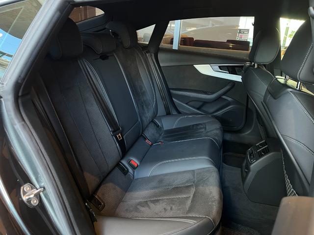 A5スポーツバック 40TDIクワトロ Sライン パークアシストPKG ACC LKA BSM バーチャルコックピット MMIナビ 全方位カメラ 黒半革 シートヒーター パワーシート マトリクスLEDヘッドライト 18インチAW ドラレコ 1オーナー(9枚目)