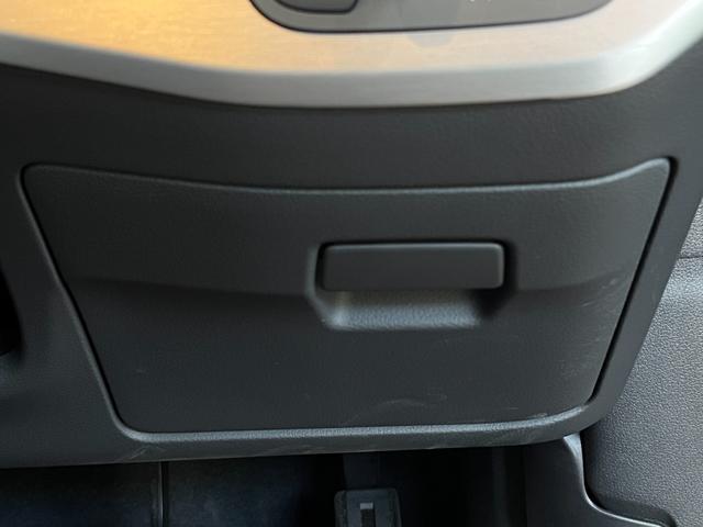 A5スポーツバック 40TDIクワトロ Sライン パークアシストPKG ACC LKA BSM バーチャルコックピット MMIナビ 全方位カメラ 黒半革 シートヒーター パワーシート マトリクスLEDヘッドライト 18インチAW ドラレコ 1オーナー(36枚目)