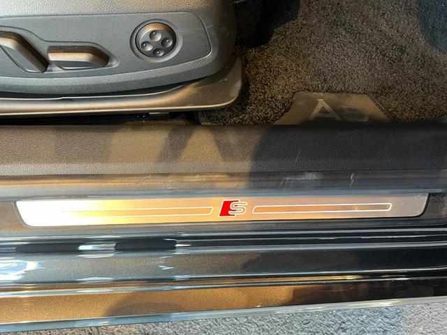 A5スポーツバック 40TDIクワトロ Sライン パークアシストPKG ACC LKA BSM バーチャルコックピット MMIナビ 全方位カメラ 黒半革 シートヒーター パワーシート マトリクスLEDヘッドライト 18インチAW ドラレコ 1オーナー(41枚目)