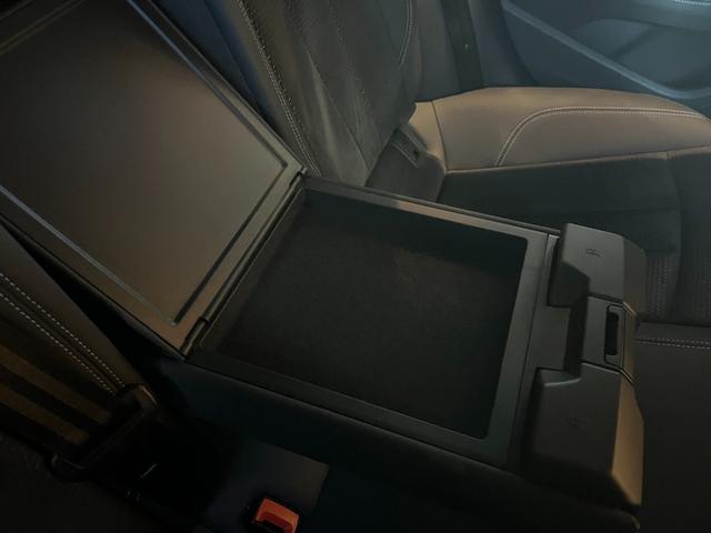 A5スポーツバック 40TDIクワトロ Sライン パークアシストPKG ACC LKA BSM バーチャルコックピット MMIナビ 全方位カメラ 黒半革 シートヒーター パワーシート マトリクスLEDヘッドライト 18インチAW ドラレコ 1オーナー(53枚目)