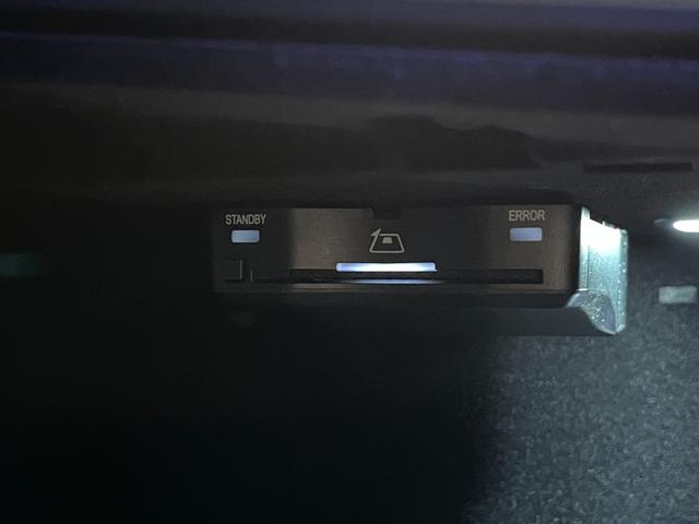 Eクラスオールテレイン E220d 4マチック オールテレイン レザーエクスクルーシブPKG デジタルインテリアPKG アドバンスドPKG レーダーセーフティPKG パノラミックスライディングルーフ HUD Burmester4Dサラウンドサウンド 黒革 ドラレコ(48枚目)