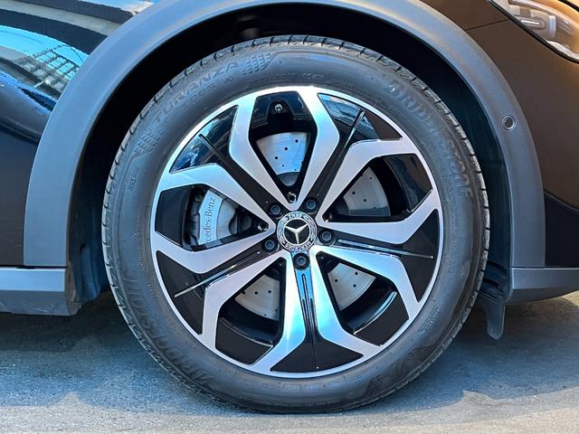 Eクラスオールテレイン E220d 4マチック オールテレイン レザーエクスクルーシブPKG デジタルインテリアPKG アドバンスドPKG レーダーセーフティPKG パノラミックスライディングルーフ HUD Burmester4Dサラウンドサウンド 黒革 ドラレコ(72枚目)