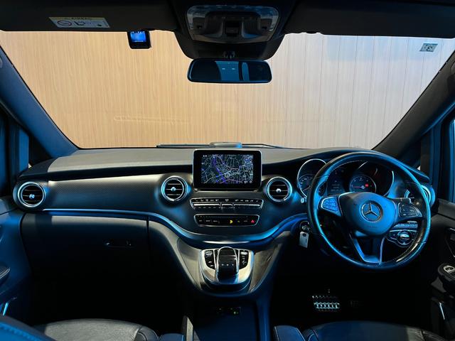 Vクラス V220d スポーツ ロング レーダーセーフティPKG パノラマサンルーフ Burmester 純正ナビ TV 全方位カメラ 黒革シートヒーター パワーシート LEDヘッドライト 両側パワースライドドア パワーバックドア ドラレコ(4枚目)