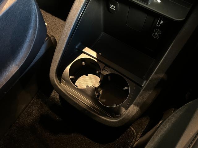 Vクラス V220d スポーツ ロング レーダーセーフティPKG パノラマサンルーフ Burmester 純正ナビ TV 全方位カメラ 黒革シートヒーター パワーシート LEDヘッドライト 両側パワースライドドア パワーバックドア ドラレコ(28枚目)