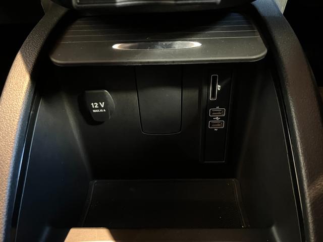 Vクラス V220d スポーツ ロング レーダーセーフティPKG パノラマサンルーフ Burmester 純正ナビ TV 全方位カメラ 黒革シートヒーター パワーシート LEDヘッドライト 両側パワースライドドア パワーバックドア ドラレコ(29枚目)