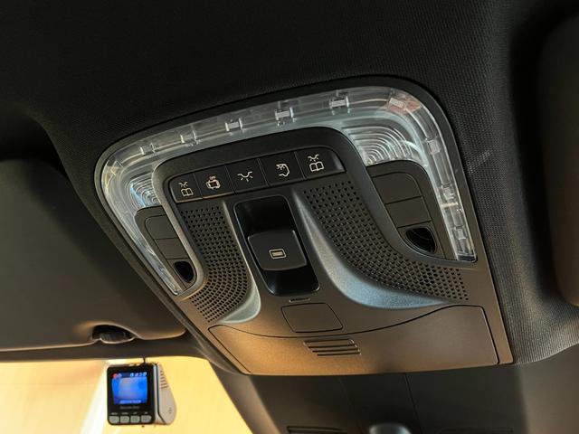 Vクラス V220d スポーツ ロング レーダーセーフティPKG パノラマサンルーフ Burmester 純正ナビ TV 全方位カメラ 黒革シートヒーター パワーシート LEDヘッドライト 両側パワースライドドア パワーバックドア ドラレコ(45枚目)