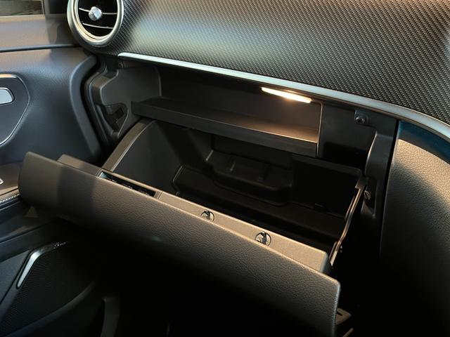 Vクラス V220d スポーツ ロング レーダーセーフティPKG パノラマサンルーフ Burmester 純正ナビ TV 全方位カメラ 黒革シートヒーター パワーシート LEDヘッドライト 両側パワースライドドア パワーバックドア ドラレコ(50枚目)