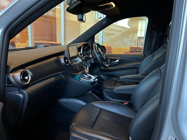 Vクラス V220d スポーツ ロング レーダーセーフティPKG パノラマサンルーフ Burmester 純正ナビ TV 全方位カメラ 黒革シートヒーター パワーシート LEDヘッドライト 両側パワースライドドア パワーバックドア ドラレコ(51枚目)