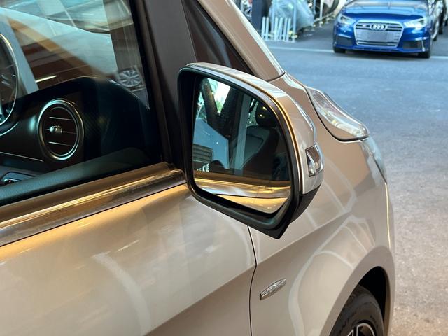 Vクラス V220d スポーツ ロング レーダーセーフティPKG パノラマサンルーフ Burmester 純正ナビ TV 全方位カメラ 黒革シートヒーター パワーシート LEDヘッドライト 両側パワースライドドア パワーバックドア ドラレコ(77枚目)