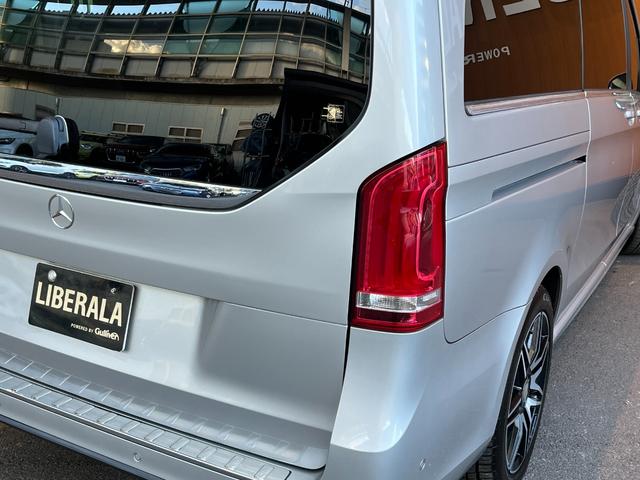 Vクラス V220d スポーツ ロング レーダーセーフティPKG パノラマサンルーフ Burmester 純正ナビ TV 全方位カメラ 黒革シートヒーター パワーシート LEDヘッドライト 両側パワースライドドア パワーバックドア ドラレコ(78枚目)