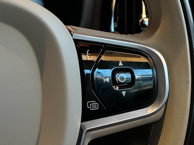 V60 クロスカントリー T5 AWD プロ harman/kardon HUD 純正ナビ TV 全方位カメラ 白革 エアシート シートヒーター パワーシート LEDヘッドライト 19インチAW パワーバックドア 液晶メーター ワンオーナー(29枚目)