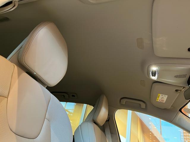 V60 クロスカントリー T5 AWD プロ harman/kardon HUD 純正ナビ TV 全方位カメラ 白革 エアシート シートヒーター パワーシート LEDヘッドライト 19インチAW パワーバックドア 液晶メーター ワンオーナー(41枚目)