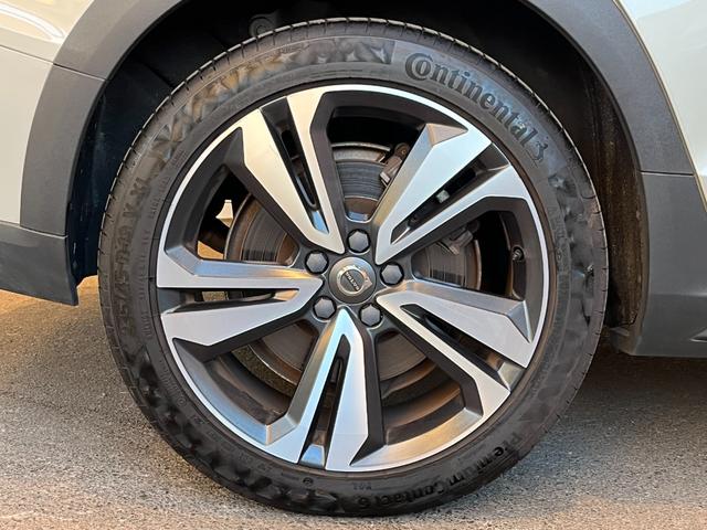 V60 クロスカントリー T5 AWD プロ harman/kardon HUD 純正ナビ TV 全方位カメラ 白革 エアシート シートヒーター パワーシート LEDヘッドライト 19インチAW パワーバックドア 液晶メーター ワンオーナー(73枚目)