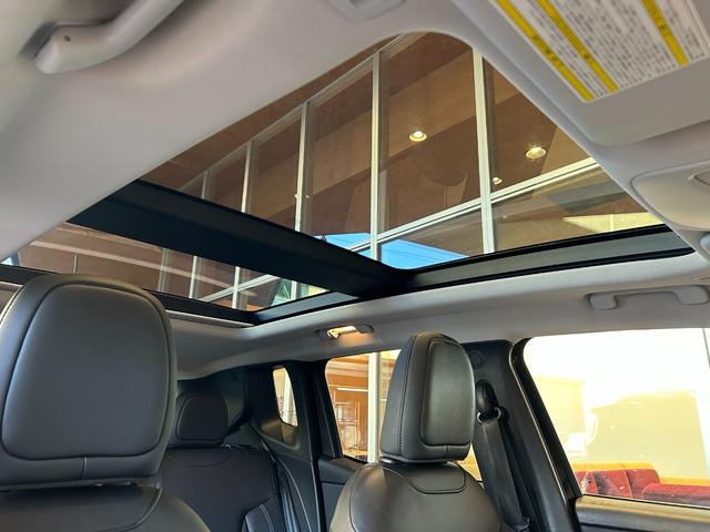 ＬＩＢＥＲＡＬＡでは輸入車でも最長１０年間の保証がご選択頂けます。「中古車は不安」というお客様の声にお応えし、お客様の安心安全のために業界最長の保証を実現致しました。