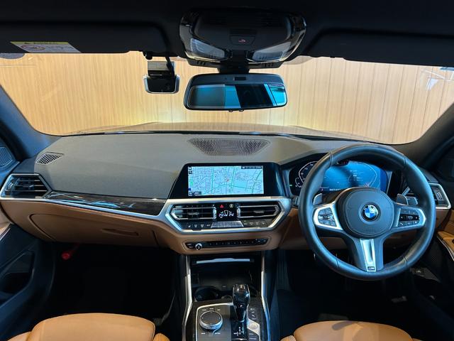 ＬＩＢＥＲＡＬＡの名前の由来はラテン語で「ｌｉｂｅｒａ：自由」と「ａｌａ：翼」を意味し、それらを組合せた造語です。自由な翼を得て思う存分人生を謳歌して欲しいという願いが込められています。