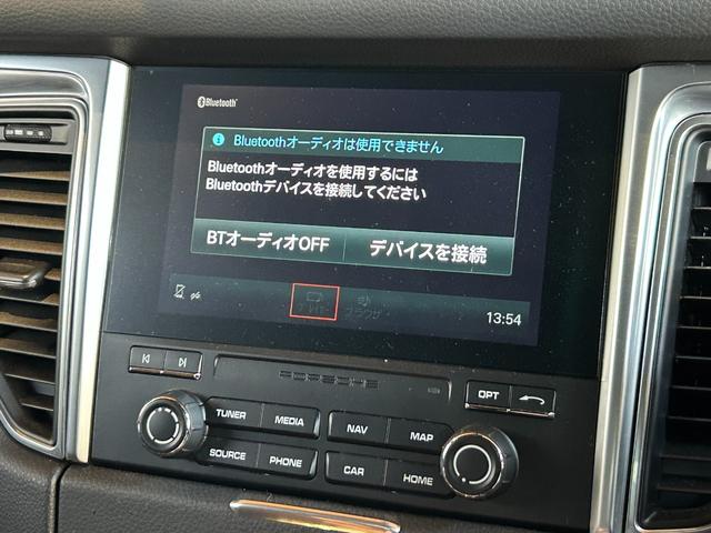 マカン マカン　ＰＡＳＭ　ＬＫＡ　純正ナビ　ＴＶ　バック／サイドカメラ　黒革　１４ＷＡＹパワーシート　シートヒーター　パワーバックドア　１８インチＡＷ　センターカラークレスト　キセノンライト　オートエアコン　ＥＴＣ（16枚目）