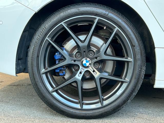 １シリーズ １１８ｄ　Ｍスポーツ　ｉＤｒｉｖｅナビゲーションＰＫＧ　コンフォートＰＫＧ　ＭスポーツプラスＰＫＧ　ＴＶ　ＬＥＤヘッドライト　１８インチＡＷ　Ｍスポーツシート　Ｍスポーツブレーキ　コンフォートアクセス　パワーバックドア（75枚目）