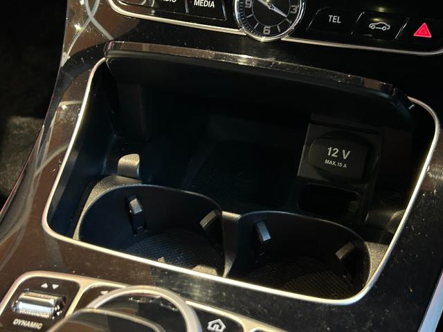 Ｅクラスステーションワゴン Ｅ４３　４マチック　ステーションワゴン　レーダーセーフティＰＫＧ　パノラミックスライディングルーフ　ＨＵＤ　Ｂｕｒｍｅｓｔｅｒ　純正ナビ　ＴＶ　全方位カメラ　ベージュ革　シートヒーター　マルチビームＬＥＤ　２０インチＡＷ　ドラレコ　ＥＴＣ（21枚目）