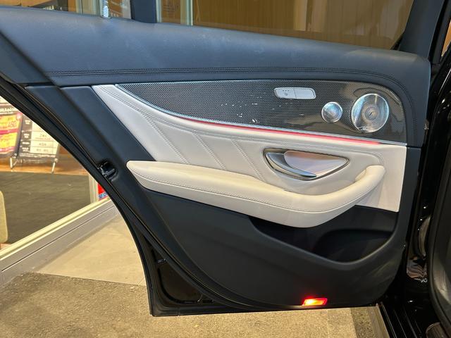 Ｅクラスステーションワゴン Ｅ４３　４マチック　ステーションワゴン　レーダーセーフティＰＫＧ　パノラミックスライディングルーフ　ＨＵＤ　Ｂｕｒｍｅｓｔｅｒ　純正ナビ　ＴＶ　全方位カメラ　ベージュ革　シートヒーター　マルチビームＬＥＤ　２０インチＡＷ　ドラレコ　ＥＴＣ（60枚目）