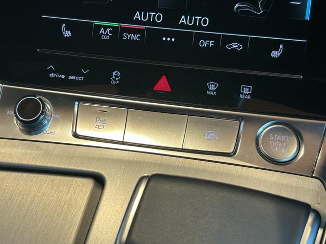 お近くのＬＩＢＥＲＡＬＡ店舗、ガリバー店舗での納車はもちろんご自宅へのご納車も可能です。