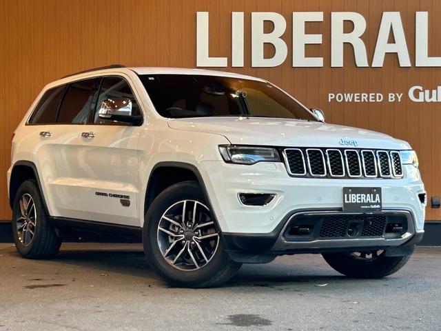 ジープ・グランドチェロキー ＷＫ　１０ｔｈアニバーサリーエディション　ＡＣＣ　ＬＫＡ　ＢＳＭ　純正ナビ　ＴＶ　フロント／サイド／バックカメラ　黒革　エアシート　シートヒーター　パワーシート　ＬＥＤヘッドライト　１８インチＡＷ　スマートキー　パワーバックドア　ワンオーナー（62枚目）