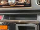 ベースグレード　社外オーディオシステム　Ｂｌｕｅｔｏｏｔｈ機能　スマートキー　キセノンヘッドライト　オートライト　フロントフォグランプ　ＲＥＣＡＲＯシート　１５インチＡＷ　電格ミラー　オートエアコン　フロアマット(11枚目)
