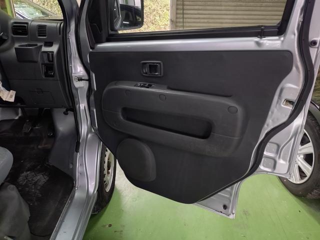 ハイゼットカーゴ スペシャル　社外ナビＴＶ　バックカメラ　ＥＴＣ　パワーウィンドゥ付き（18枚目）