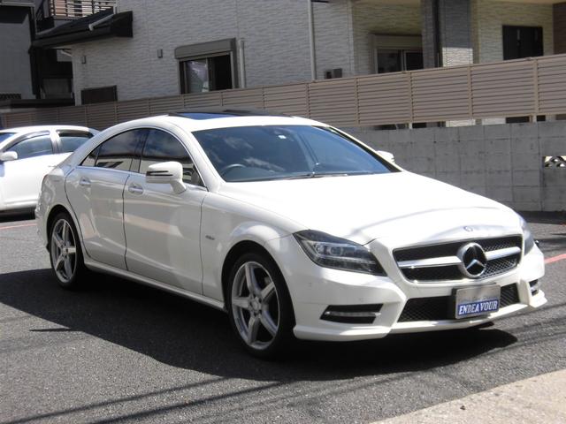 ＣＬＳ３５０ブルーエフィシェンシＡＭＧスポーツパケジ　正規輸入車　１オーナー　サンルーフ　黒革　ナビＴＶ　Ｂカメラ　コーナーセンサー　クルーズコントロール　キーレスゴー　パワートランク　記録簿(5枚目)