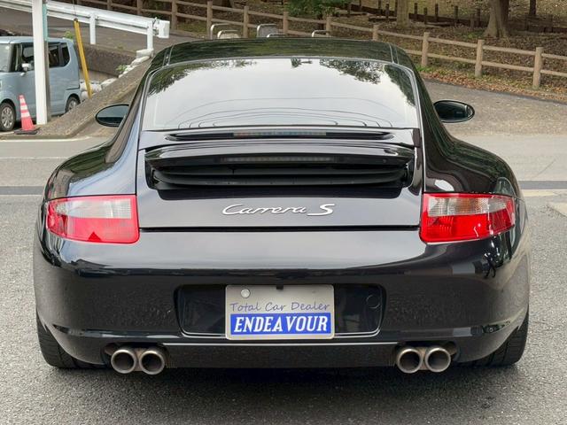 ９１１ ９１１カレラＳ　カレラＳ　サンルーフ　黒革　クルーズコントロール　シートヒーター　Ｂカメラ　フルセグＴＶ　ナビ　ＥＴＣ　記録簿　スペアキー　禁煙（33枚目）