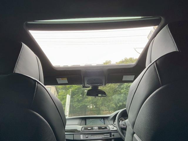 Ｍ５ Ｍ５　サンルーフ　黒革　パワーシート　シートヒーター　ベンチレーション　ヘッドアップディスプレイ　トップビューカメラ　ＥＴＣ　記録簿（4枚目）