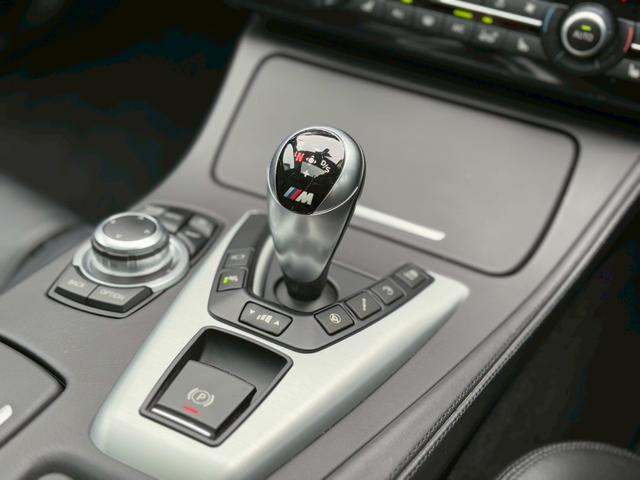 Ｍ５ Ｍ５　サンルーフ　黒革　パワーシート　シートヒーター　ベンチレーション　ヘッドアップディスプレイ　トップビューカメラ　ＥＴＣ　記録簿（29枚目）
