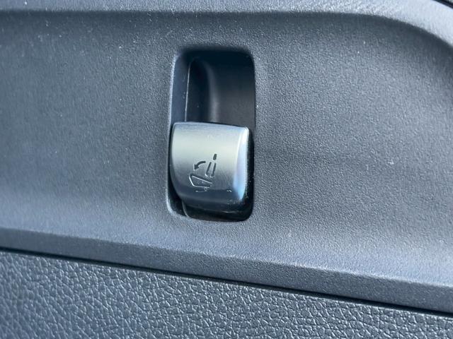 GLC GLC250 4マチック 4WD アダクティブクルーズコントロール シートヒーター パワーシート パワートランク ナビ TV Bluetooth Bカメラ ETC スペアキー(14枚目)