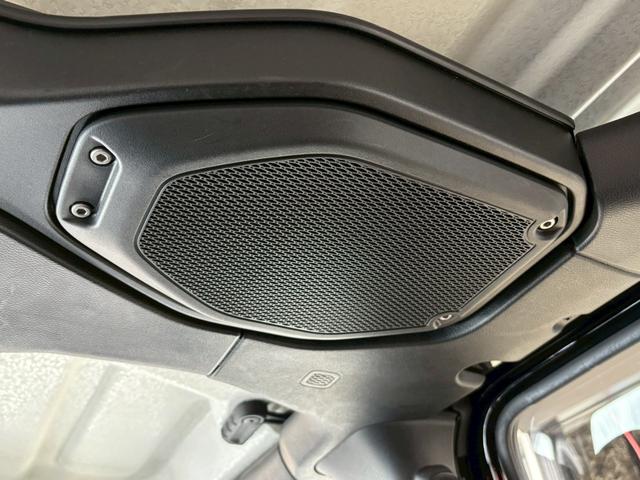 ジープ・ラングラーアンリミテッド ウィリス 100台限定車 スマートキー Bカメラ ブルートゥース クルーズコントロール オートエアコン ETC!(18枚目)