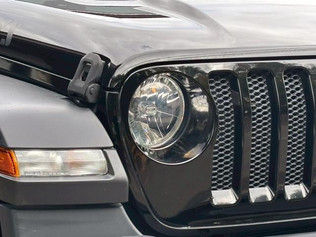 ジープ・ラングラーアンリミテッド ウィリス 100台限定車 スマートキー Bカメラ ブルートゥース クルーズコントロール オートエアコン ETC!(31枚目)