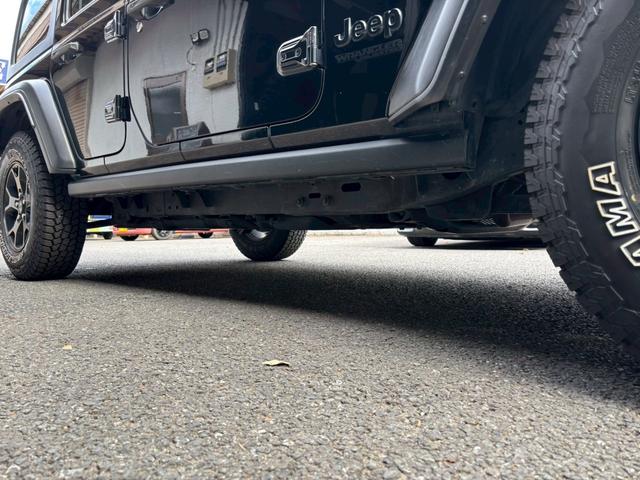 ジープ・ラングラーアンリミテッド ウィリス 100台限定車 スマートキー Bカメラ ブルートゥース クルーズコントロール オートエアコン ETC!(37枚目)