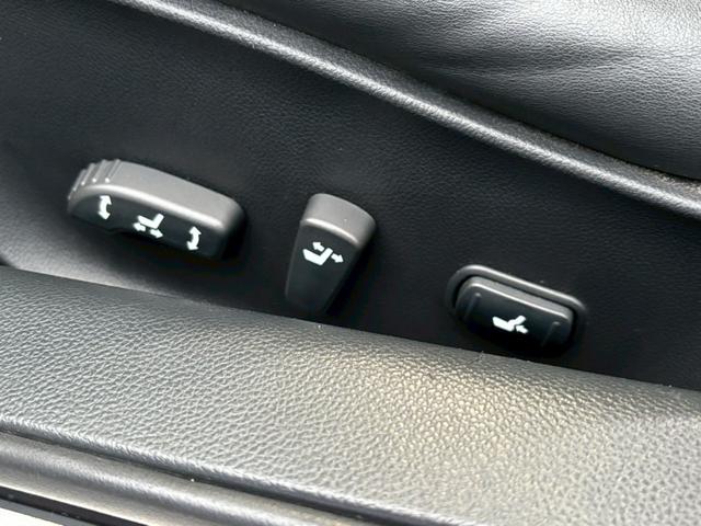 G37 ベースグレード コンバーチブル カーFAX シートヒーター ベンチレーション Bカメラ クルーズコントロール 禁煙(16枚目)