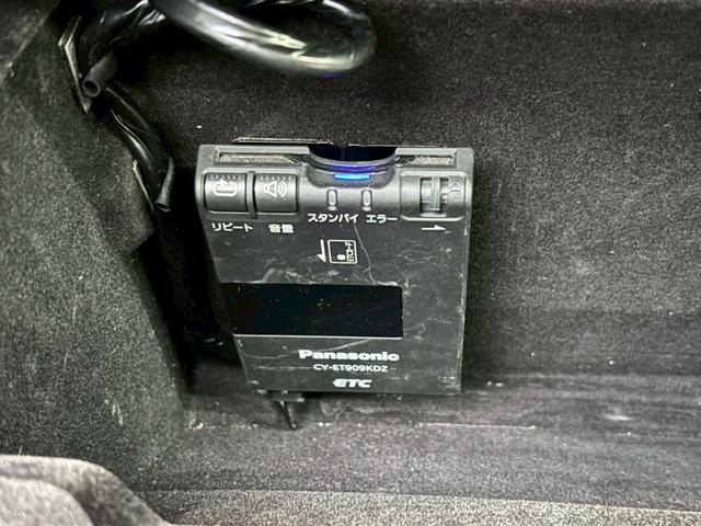 G37 ベースグレード コンバーチブル カーFAX シートヒーター ベンチレーション Bカメラ クルーズコントロール 禁煙(26枚目)