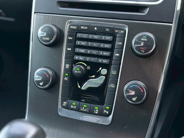 Ｖ６０ Ｔ４　ユーザー様買取車　クルーズコントロール　パワーシート　シートヒーター　ナビ　ＴＶ　ＥＴＣ　スペアキー（25枚目）