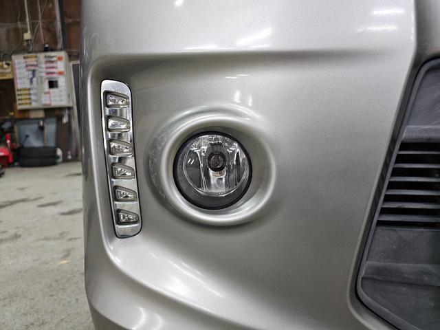 スペーシアカスタム ＸＳ　Ｂｌｕｅｔｏｏｔｈ接続　両側パワスラ　ビルトインＥＴＣ　アイドリングストップ　スマートキー　プッシュスタート　オートライト　ＯＨコンソール　オートエアコン　ルームクリーニング済み　車検Ｒ８　７月まで（26枚目）