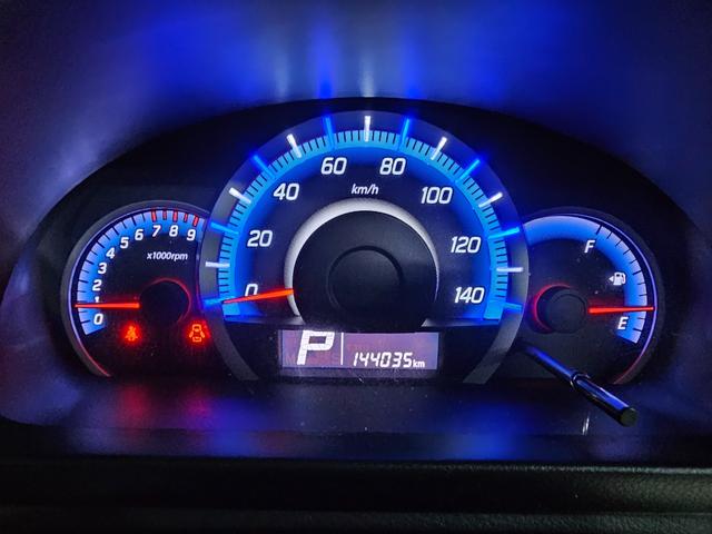 スペーシアカスタム ＸＳ　Ｂｌｕｅｔｏｏｔｈ接続　両側パワスラ　ビルトインＥＴＣ　アイドリングストップ　スマートキー　プッシュスタート　オートライト　ＯＨコンソール　オートエアコン　ルームクリーニング済み　車検Ｒ８　７月まで（42枚目）