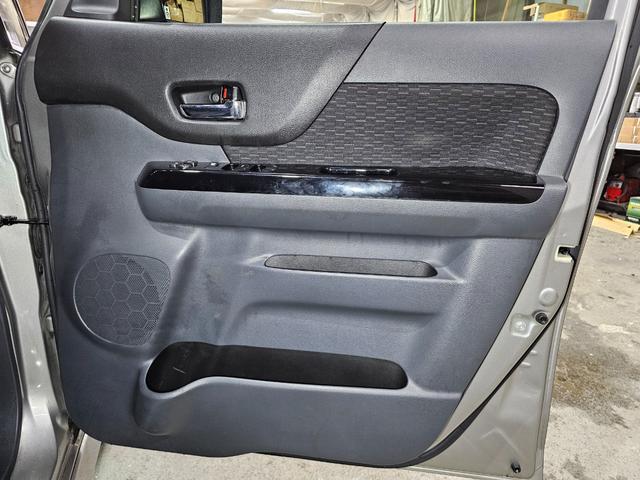 スペーシアカスタム ＸＳ　Ｂｌｕｅｔｏｏｔｈ接続　両側パワスラ　ビルトインＥＴＣ　アイドリングストップ　スマートキー　プッシュスタート　オートライト　ＯＨコンソール　オートエアコン　ルームクリーニング済み　車検Ｒ８　７月まで（53枚目）