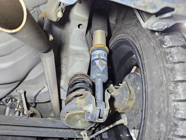 タント カスタムＸ　ローダウン　後期　Ｂｌｕｅｔｏｏｔｈ接続　フルセグ　ＥＴＣ　エコアイドル　スマートキー　パワスラ　足元イルミ　ピラーレス　フルフラットシート　シートカバー　オートエアコン　ルームクリーニング済み（33枚目）