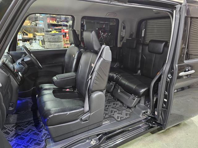 タント カスタムＸ　ローダウン　後期　Ｂｌｕｅｔｏｏｔｈ接続　フルセグ　ＥＴＣ　エコアイドル　スマートキー　パワスラ　足元イルミ　ピラーレス　フルフラットシート　シートカバー　オートエアコン　ルームクリーニング済み（55枚目）